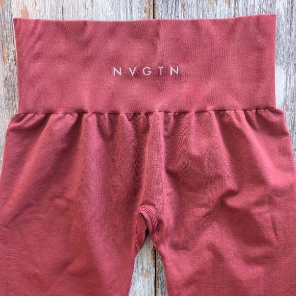 NVGTN Solid Seamless Leggings Red Women's Small - Picture 5 of 5